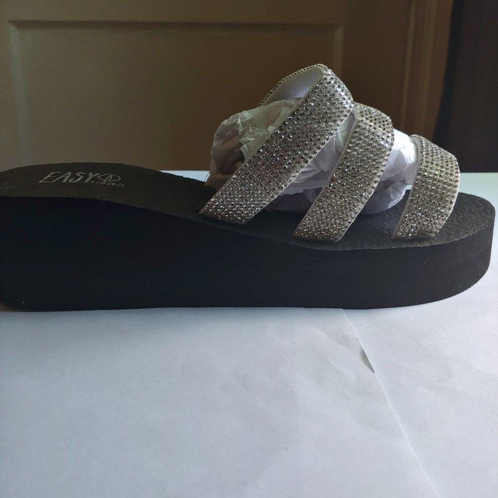 Women Platform Rhinestone Slip-On Sandal's